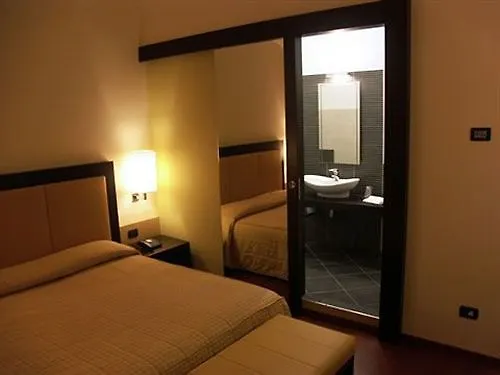 Hotel Sirio - Sure Hotel Collection By Best Western Medolago