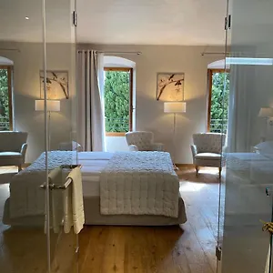 Casa L'andrunel לינה וארוחת בוקר